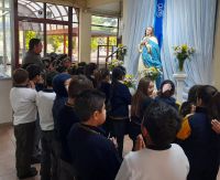 mes-de-maria-1.jpg