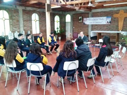 Reflexionaron guiados por Padre Sergio.