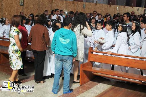 Alumnos junto a los ACN