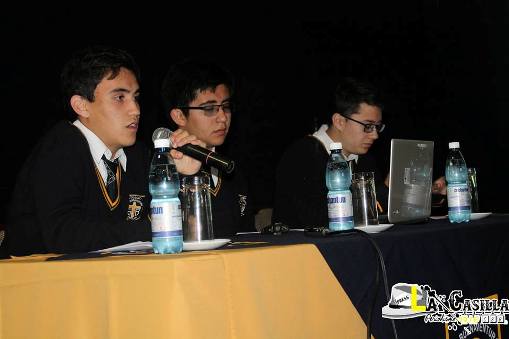 Héctor Vera, Eduardo Muñoz e Isaac Aguilera de 3º Medio.