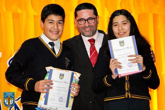 Carlos Parada y Catalina Lama obtuvieron el Premio al Esfuerzo.