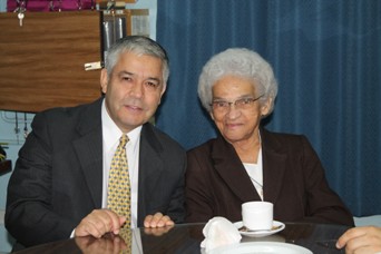Hugo Flores y Hna Magda.