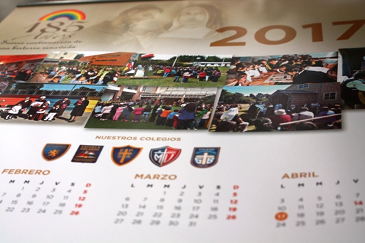 Calendario anual de pared