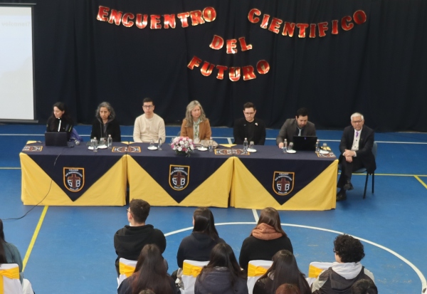 Dra. Verónica Oliveros Clavijo, Dra. Susana Sánchez Donoso, Dr. Patricio Morales Flores, Dra. Jacqueline Sepúlveda Carreño, Dr. Nicolás Flores González y Dr. Juan Pablo Sanhueza Araya y Director Hugo Flores Oyarzún Dra. Verónica Oliveros Clavijo, Dra. Susana Sánchez Donoso, Dr. Patricio Morales Flores, Dra. Jacqueline Sepúlveda Carreño, Dr. Nicolás Flores González y Dr. Juan Pablo Sanhueza Araya y Director Hugo Flores Oyarzún